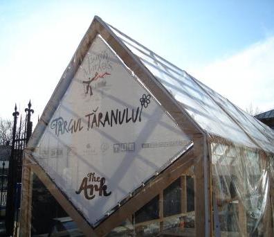 Earth Market/Targul Taranului