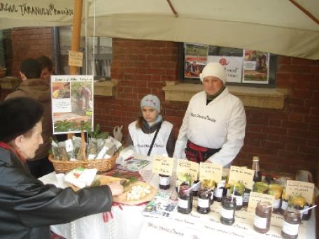 Slow Food Brusturoasa Palanca la Targul Taranului 2009